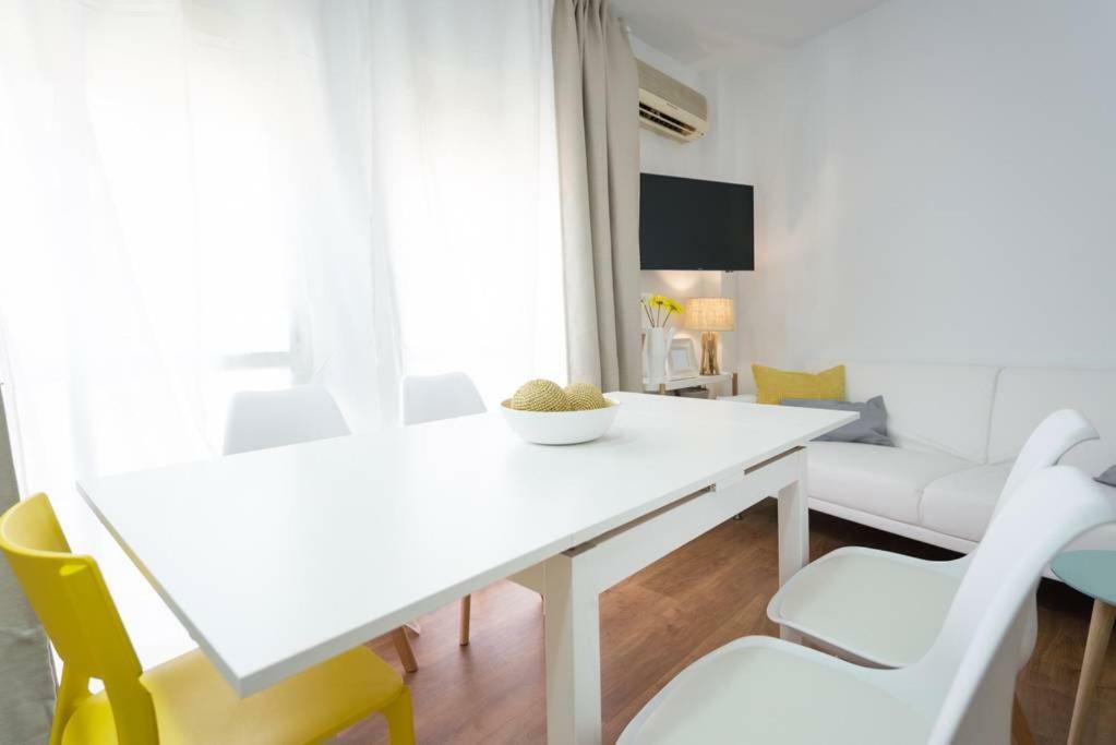 Lyrioshomes Malaga Cervantes Εξωτερικό φωτογραφία