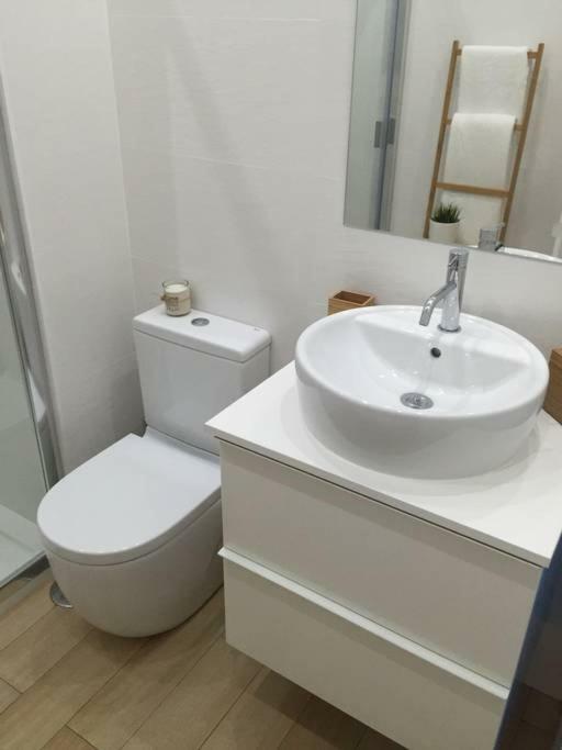 Lyrioshomes Malaga Cervantes Εξωτερικό φωτογραφία