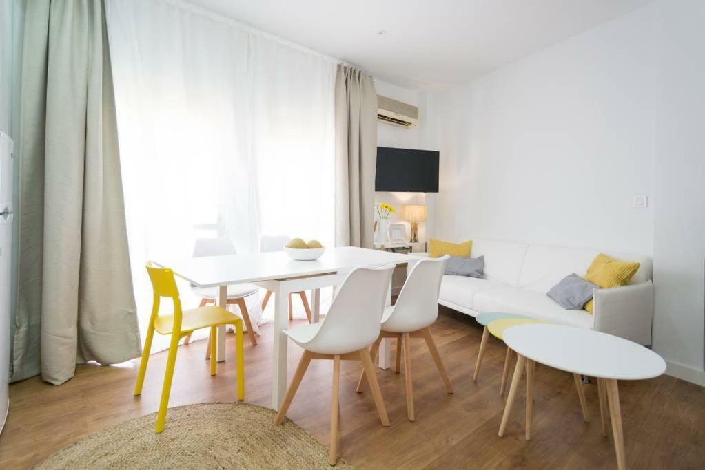 Lyrioshomes Malaga Cervantes Εξωτερικό φωτογραφία